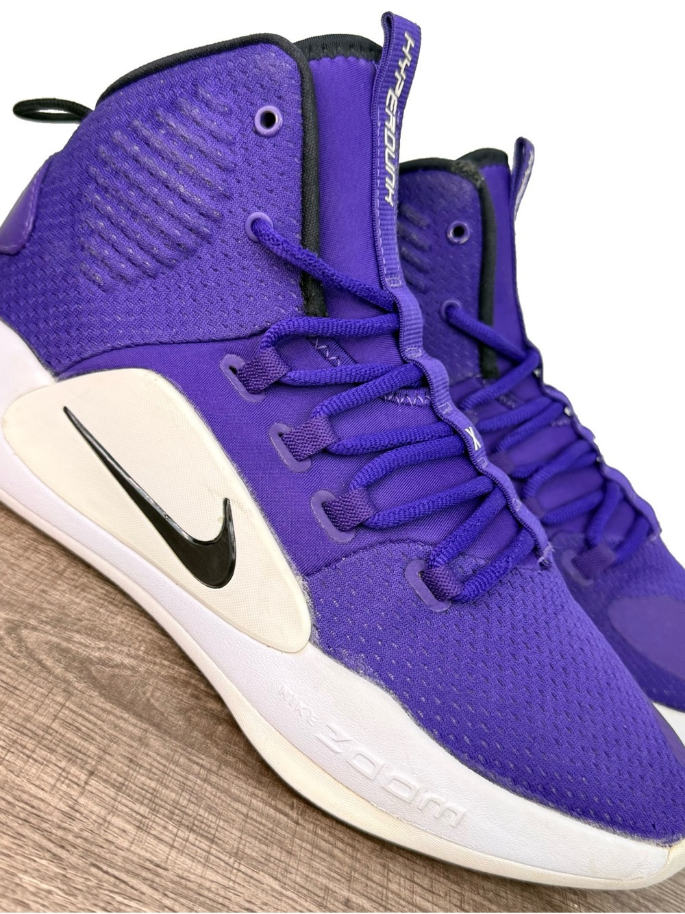 Rare Nike Hyperdunk X TB ‘Court Purple’ Mid Basketball Shoes